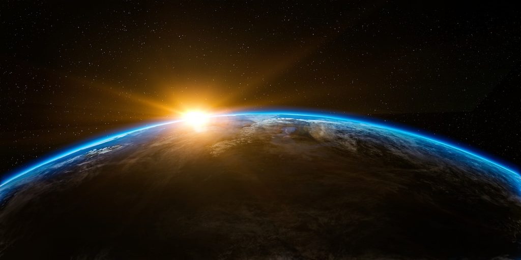 5 surprising Elon Musk biography insights + Lessons learned